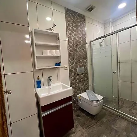 Kamer Apart Hotel 3*