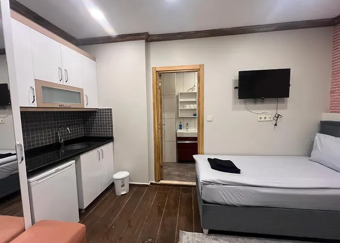 Kamer Apart Hotel 3*