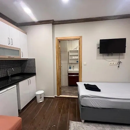 Kamer Apart Hotel 3*